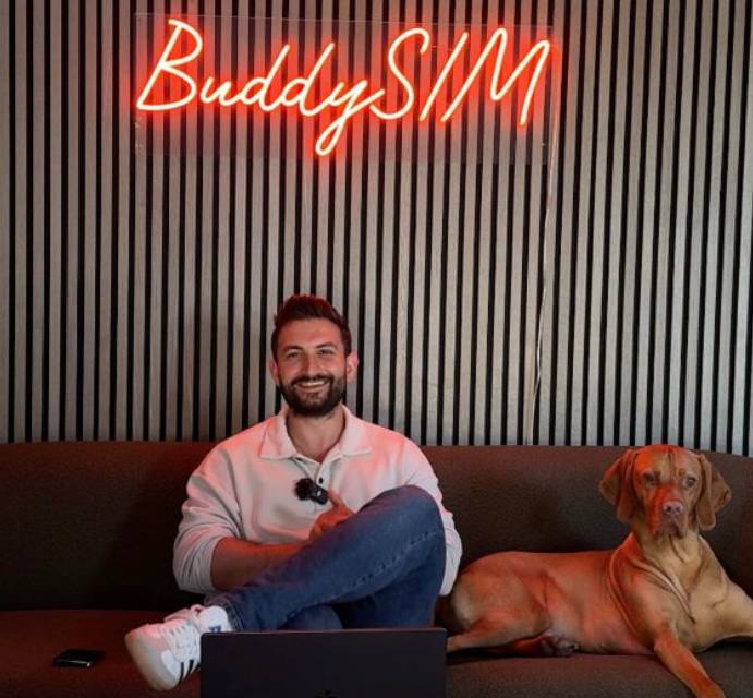 Rafael Gomez, BuddySIM Gründer und eSIM Experte
